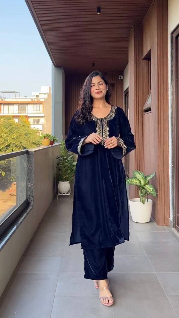 Blue Midnight Velvet Elegance Embroidered Kurta Set For Women